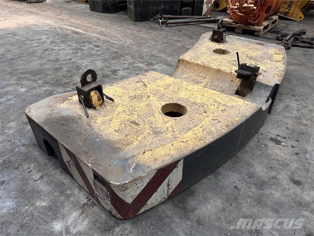 Krupp KMK 4080 - 5110 - 5120 Counterweight 5,8 ton Krandele og udstyr
