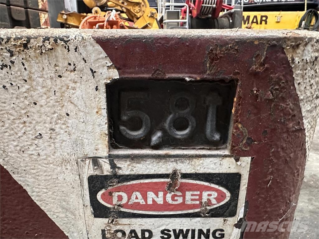 Krupp KMK 4080 - 5110 - 5120 Counterweight 5,8 ton Krandele og udstyr