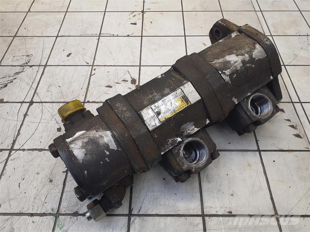 Krupp KMK 5100 3 way gear pump Krandele og udstyr