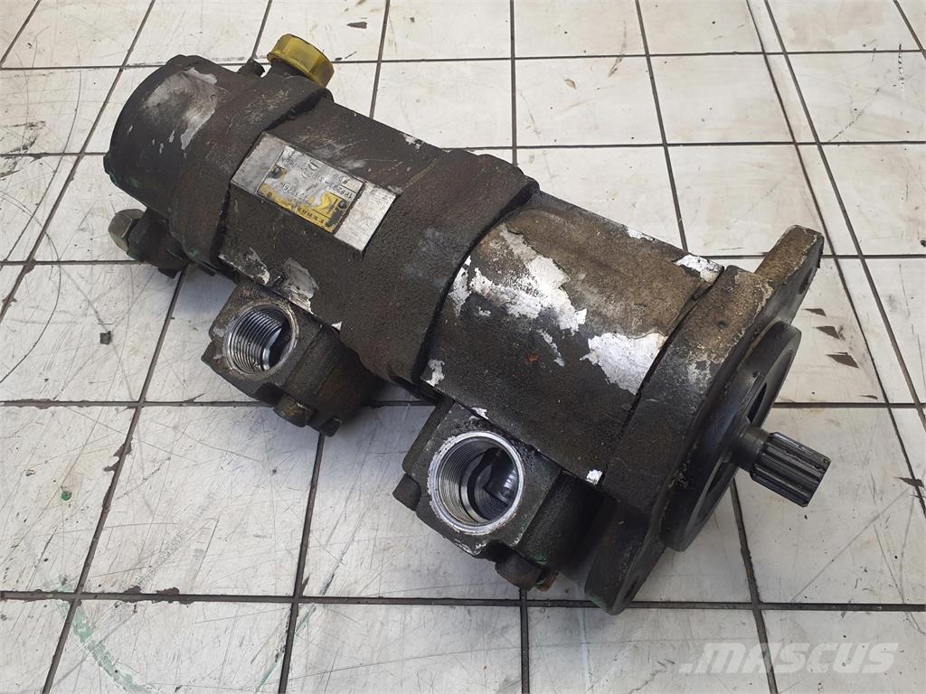 Krupp KMK 5100 3 way gear pump Krandele og udstyr