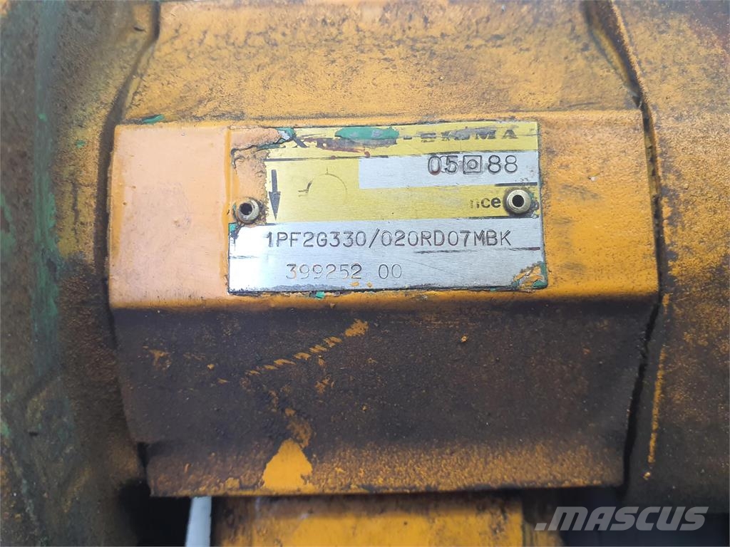 Krupp KMK 5100 3 way gear pump Krandele og udstyr