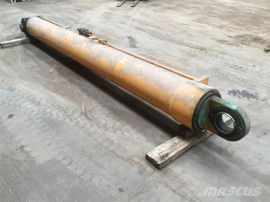 Krupp KMK 5100 boom cylinder Oprema i dijelovi za kranove