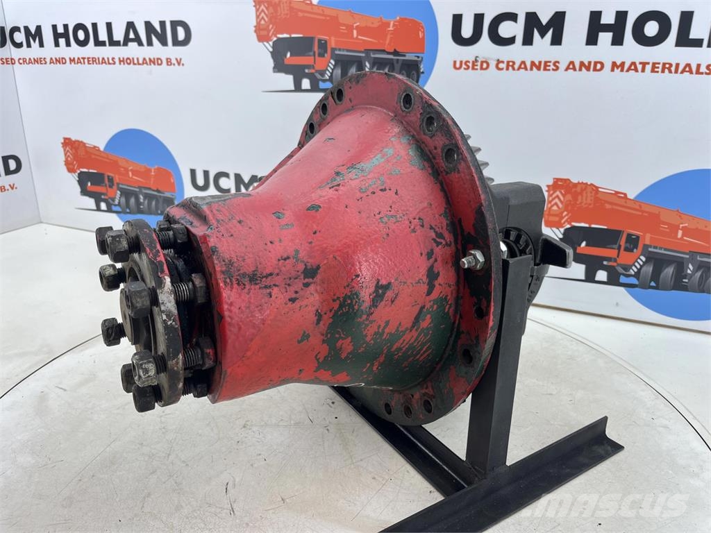 Krupp KMK 5100 end differential 17x36 axle 5 Części do dźwigów oraz wyposażenie