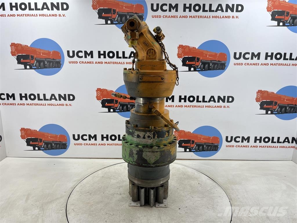 Krupp KMK 5100 Slewing gear Diely a zariadenia žeriavov