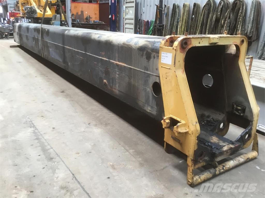 Krupp KMK 5140 5160 telescopic section 1 Delovi i oprema za kran