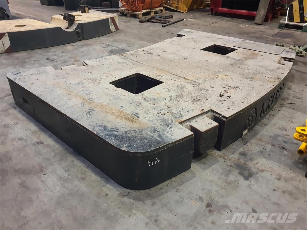 Krupp KMK 5160 counterweight 9,5t Delovi i oprema za kran