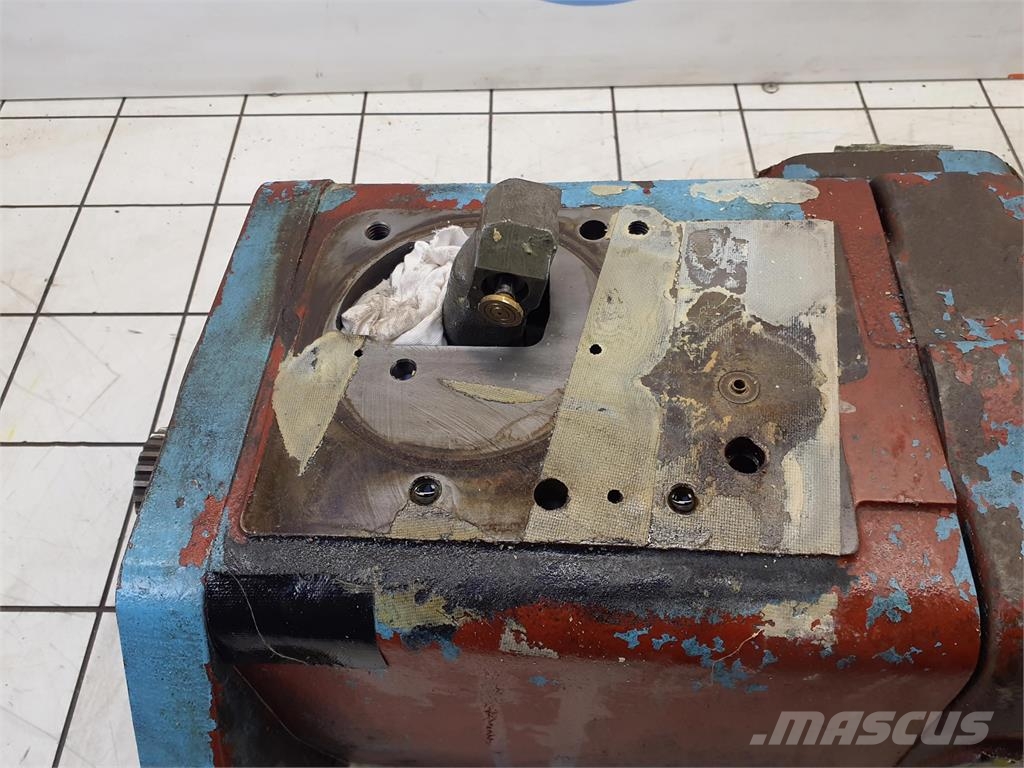 Krupp KMK 6180/6200 pump Części do dźwigów oraz wyposażenie
