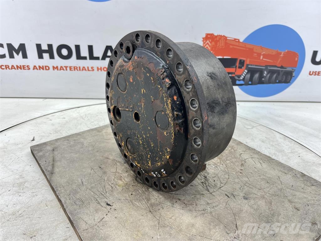 Liebherr LT 1055 planetary gear 19-22-65-40-3pl-H25 محور العجلة