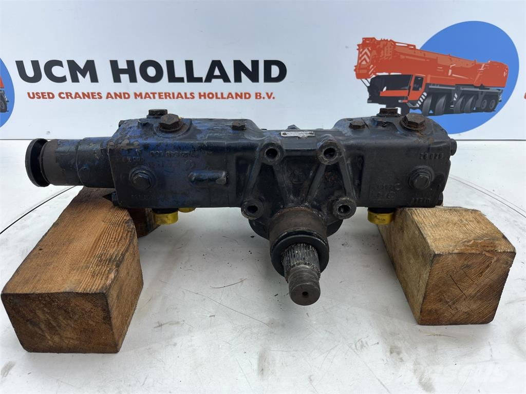 Liebherr LT 1090 steering box 180bar Kranen onderdelen en gereedschap
