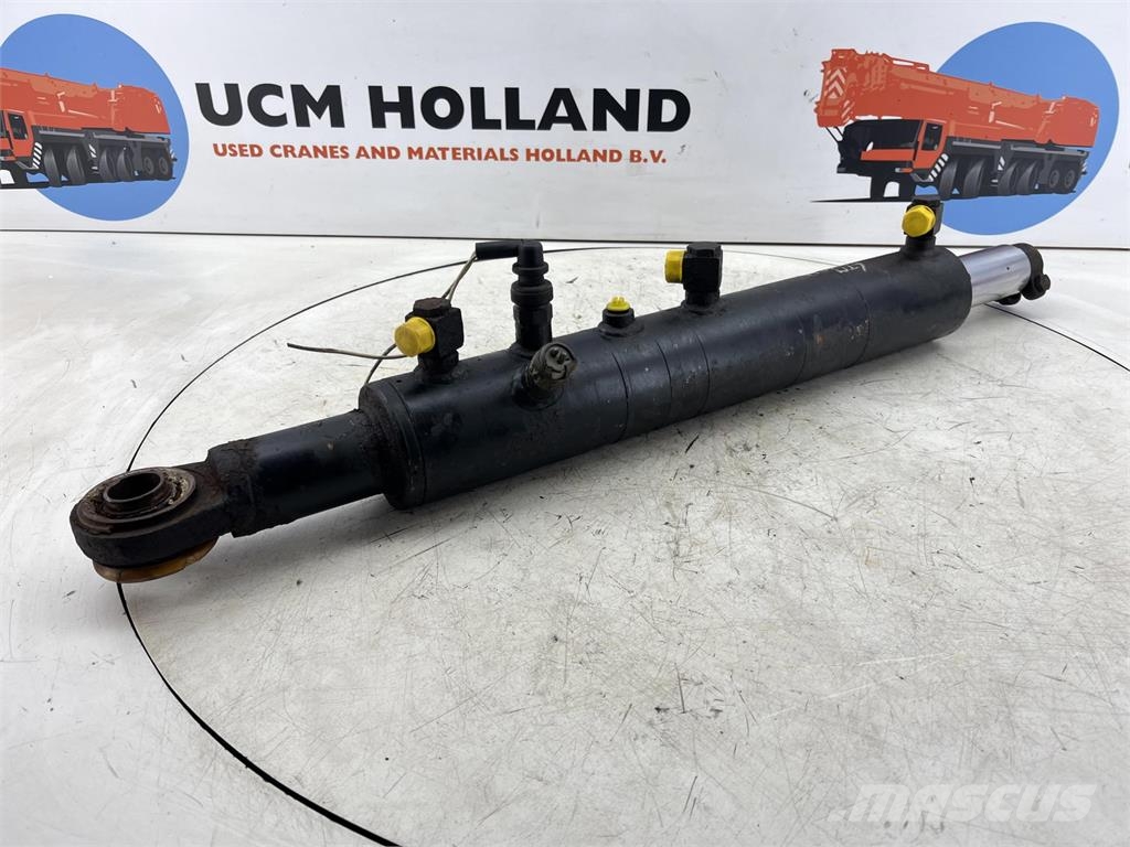Liebherr LTM 1025 & LTM 1035 steering locking cylinder Krandele og udstyr