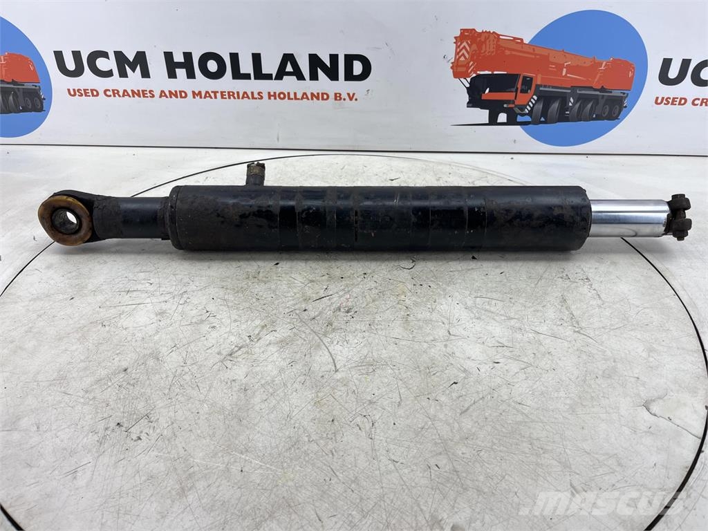 Liebherr LTM 1025 & LTM 1035 steering locking cylinder Krandele og udstyr