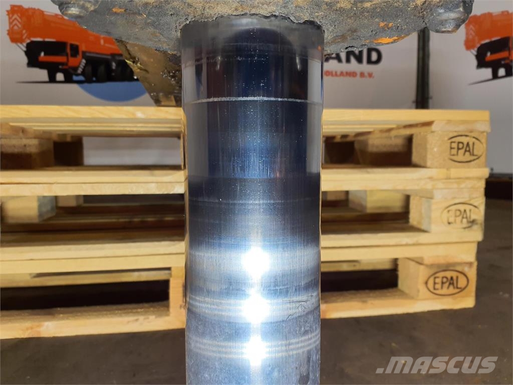 Liebherr LTM 1035/2 sliding beam complete Запчасти для кранов