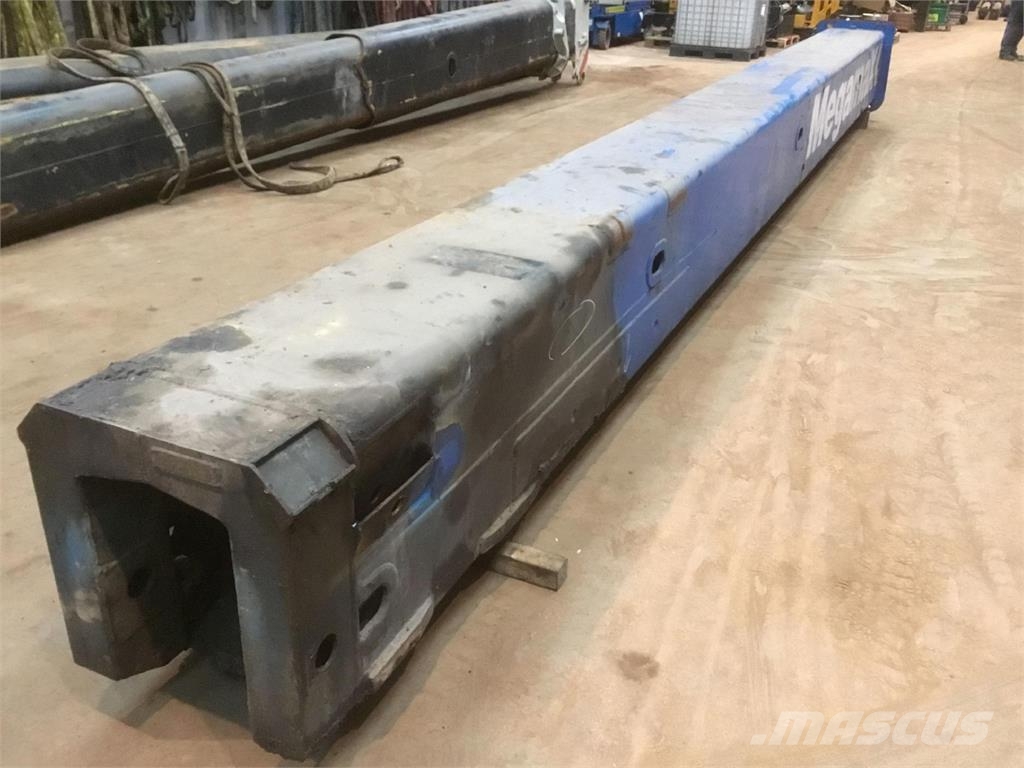 Liebherr LTM 1035/2 telescopic section 1 Piezas y equipos para grúas