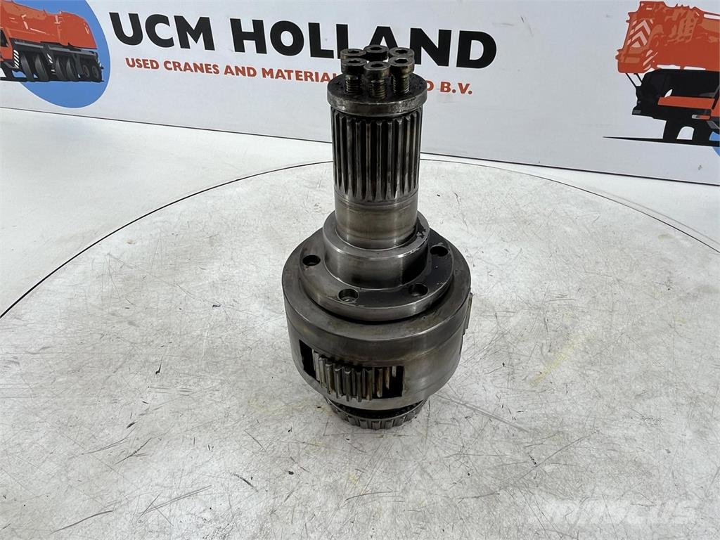 Liebherr LTM 1035 slew gear for parts Kran deler og utstyr