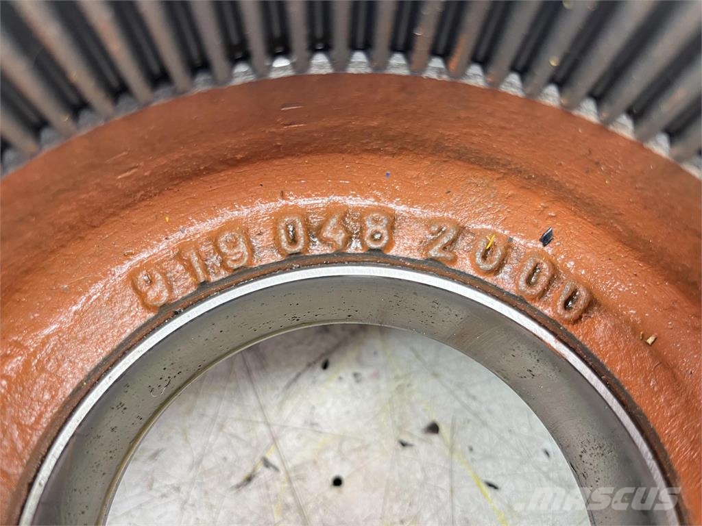 Liebherr LTM 1035 slew gear for parts Kran deler og utstyr