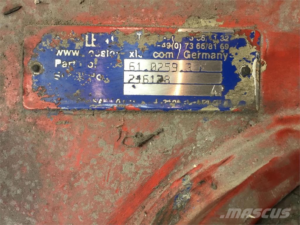Liebherr LTM 1040-2.1 axle 1 Sillad