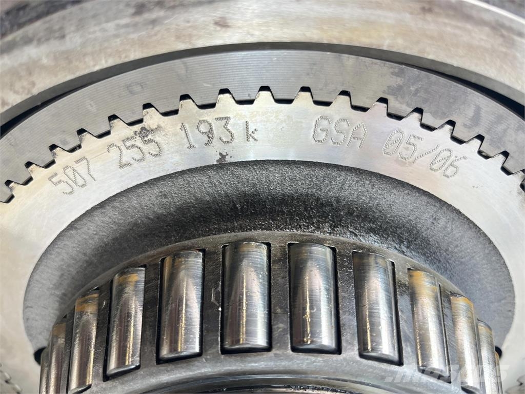 Liebherr LTM 1040-2.1 planetary gear 22-25-74-40-4pl-137-46 轴