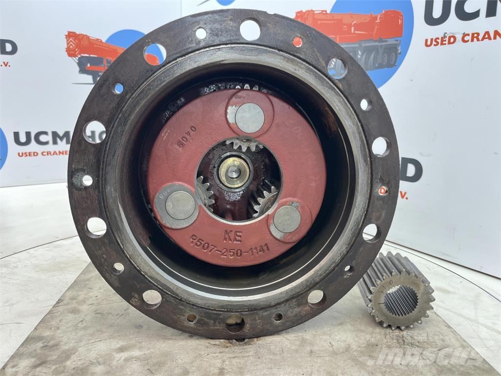 Liebherr LTM 1045-3.1 planetary gear 21-21-63-32-3pl-H135- 轴