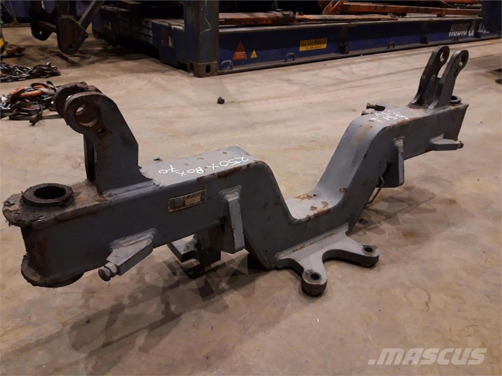 Liebherr LTM 1050-1 Axle housing axle 2 Akslar