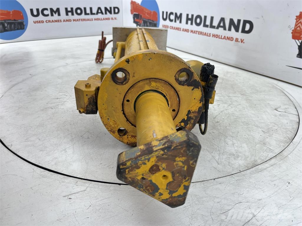 Liebherr LTM 1050-1 ballast extension ram Kran deler og utstyr
