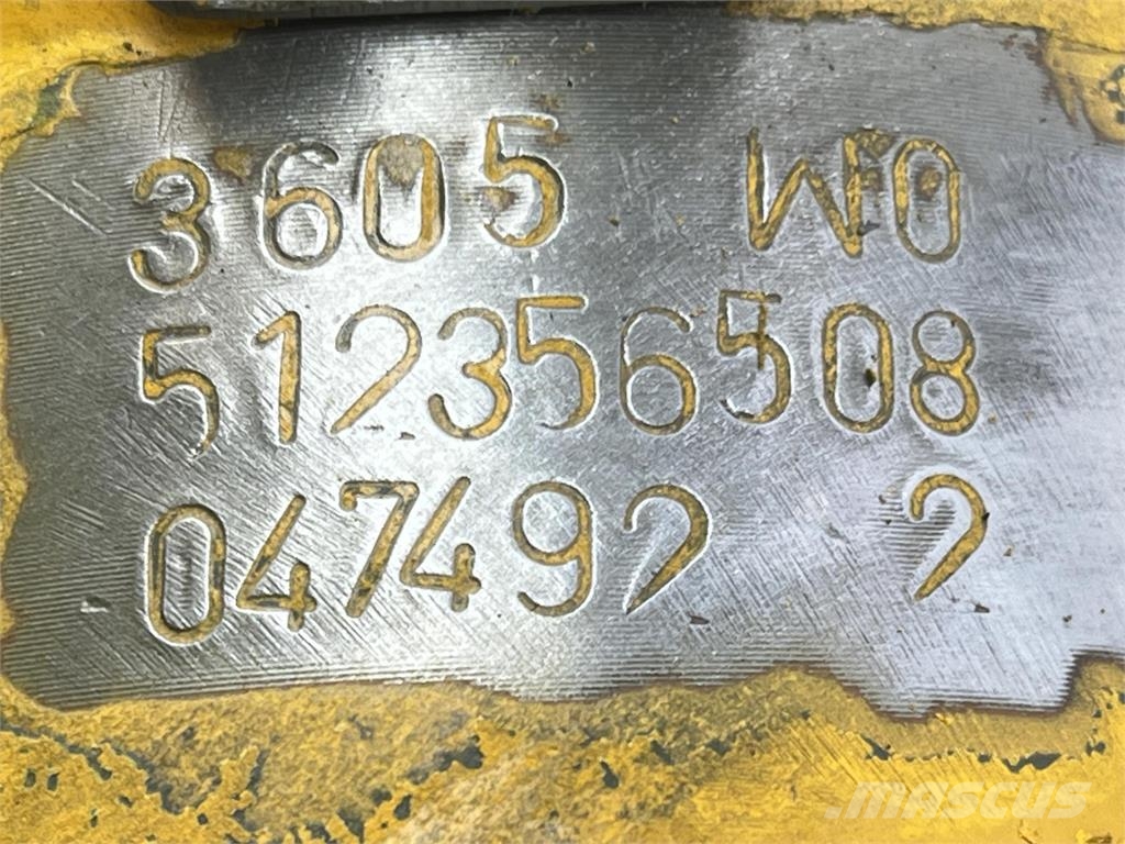 Liebherr LTM 1050-1 ballast extension ram Kran deler og utstyr