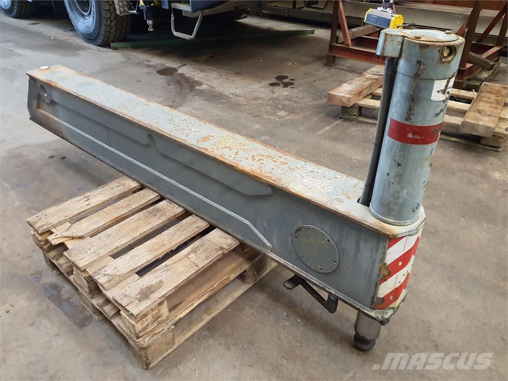 Liebherr LTM 1050-1 outrigger rear Kran deler og utstyr