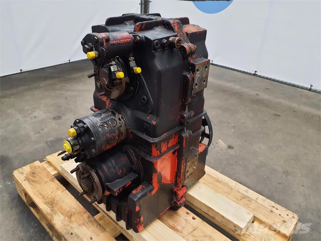 Liebherr LTM 1050 Transfer case Vaihteisto