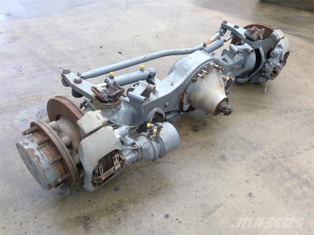 Liebherr LTM 1055-3.2 axle 3 Akslar