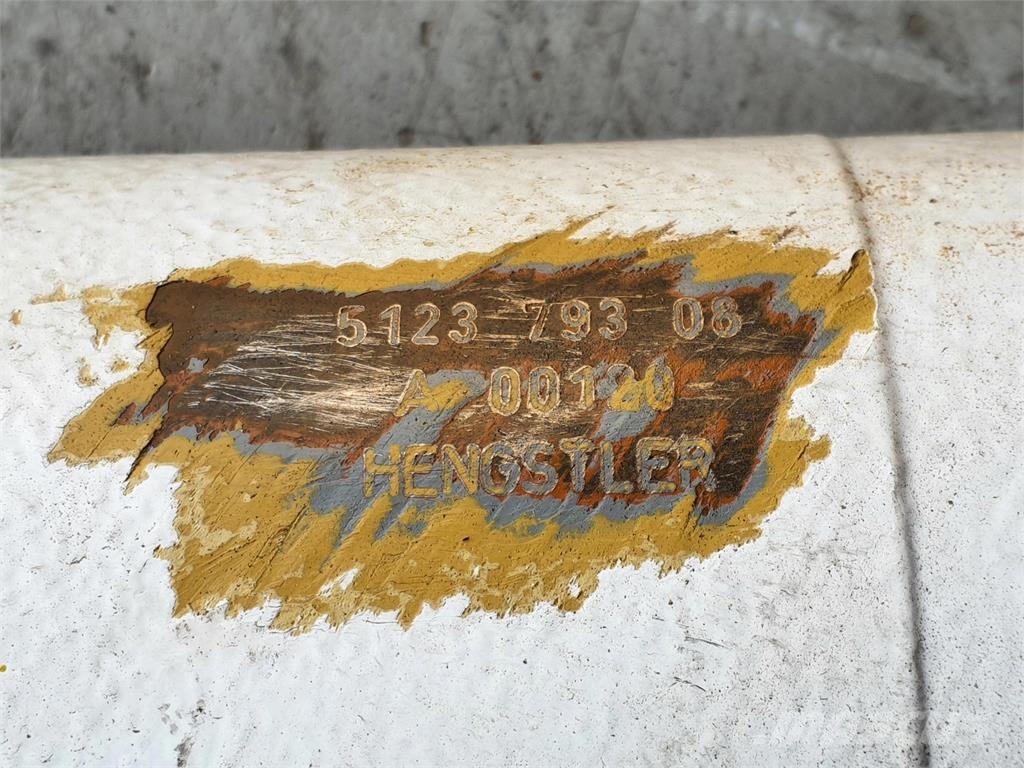 Liebherr LTM 1060-2 ballast extension ram Части и оборудване за кранове