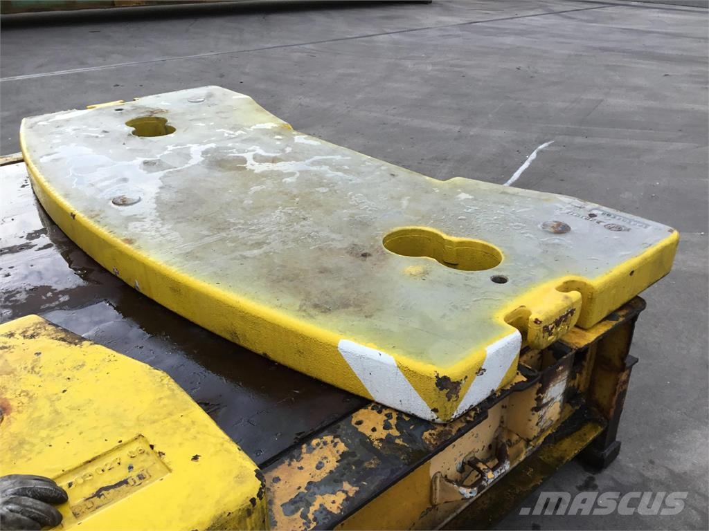 Liebherr LTM 1060-2 counterweight 2,4 ton Εξαρτήματα και εξοπλισμός για γερανούς