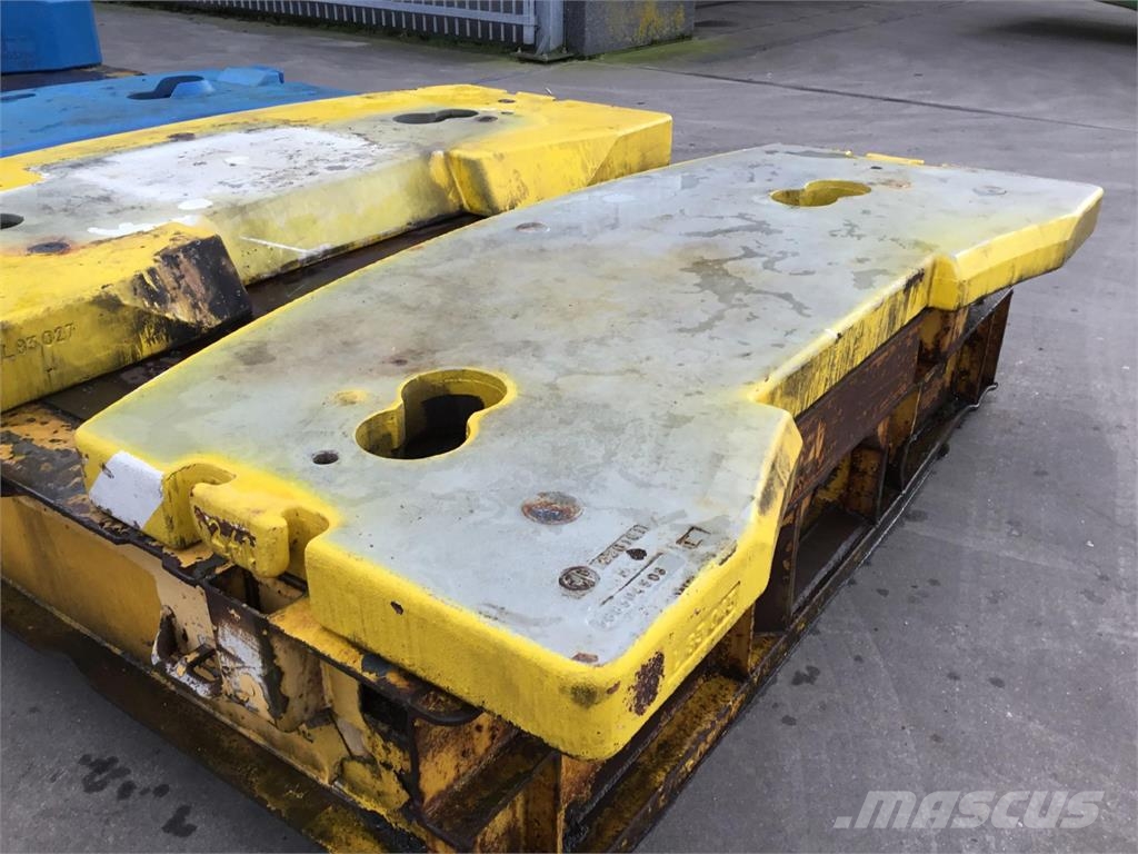 Liebherr LTM 1060-2 counterweight 2,4 ton Εξαρτήματα και εξοπλισμός για γερανούς