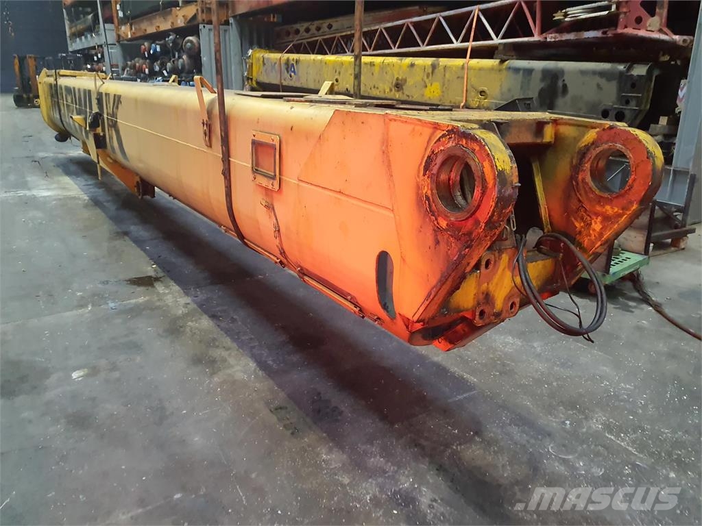 Liebherr LTM 1060-2 pivot section Части и оборудване за кранове