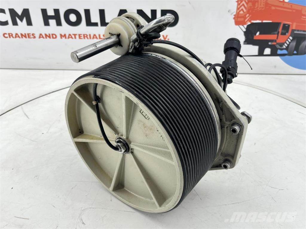 Liebherr LTM 1060/2 rope length indicator Части и оборудване за кранове
