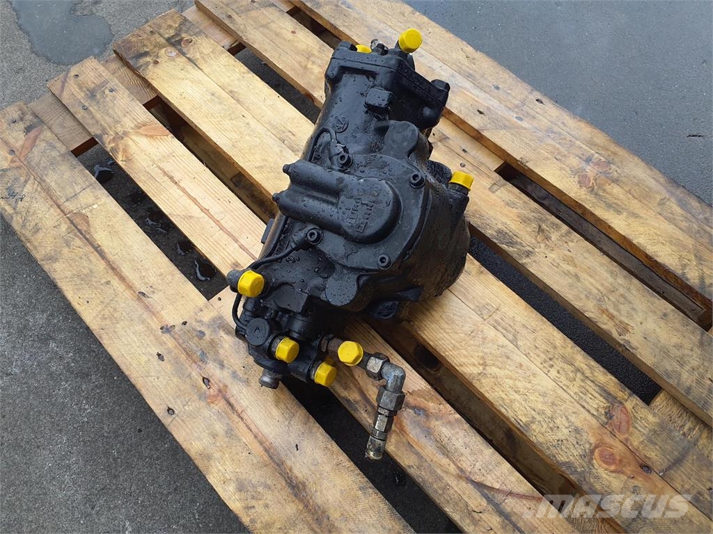 Liebherr LTM 1060-2 steering gear Части и оборудване за кранове