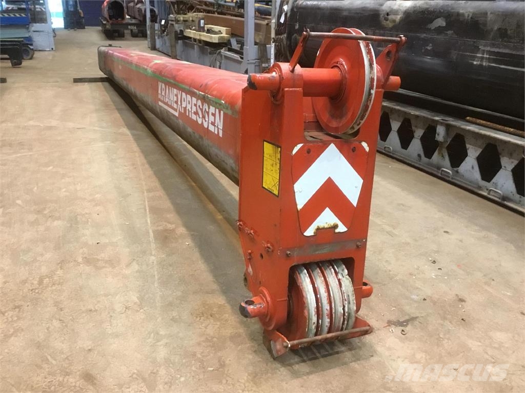 Liebherr LTM 1060-2 telescopic head section 4 Kranų dalys ir įranga