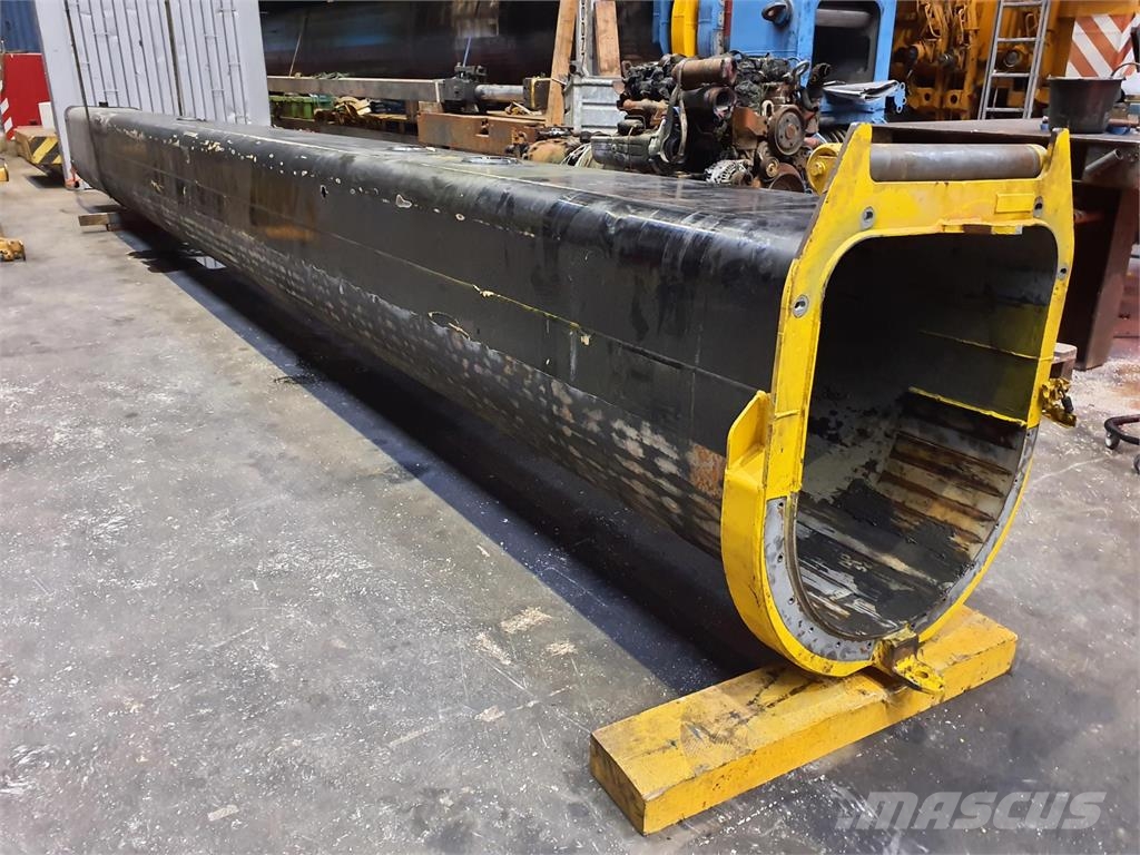 Liebherr LTM 1060-2 Telescopic section 1 Части и оборудване за кранове