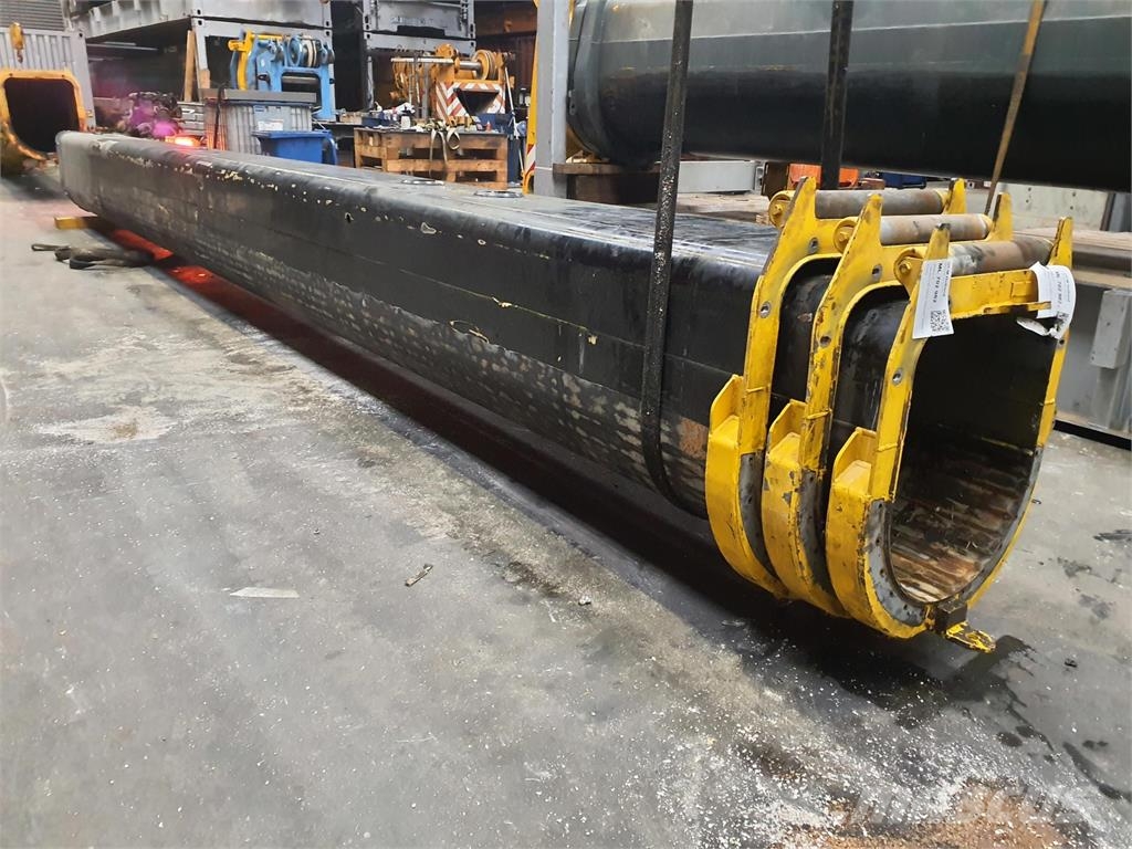 Liebherr LTM 1060-2 Telescopic section 1 Части и оборудване за кранове
