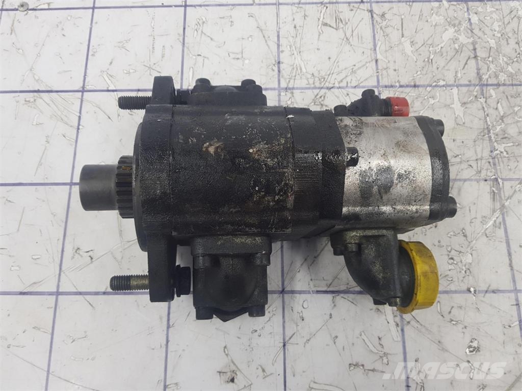 Liebherr LTM 1060/2 TWO-STAGE PUMP Peças e equipamento de gruas