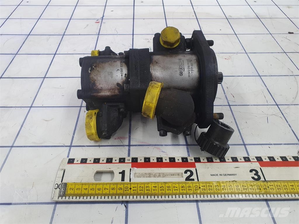 Liebherr LTM 1060/2 TWO-STAGE PUMP Части и оборудване за кранове