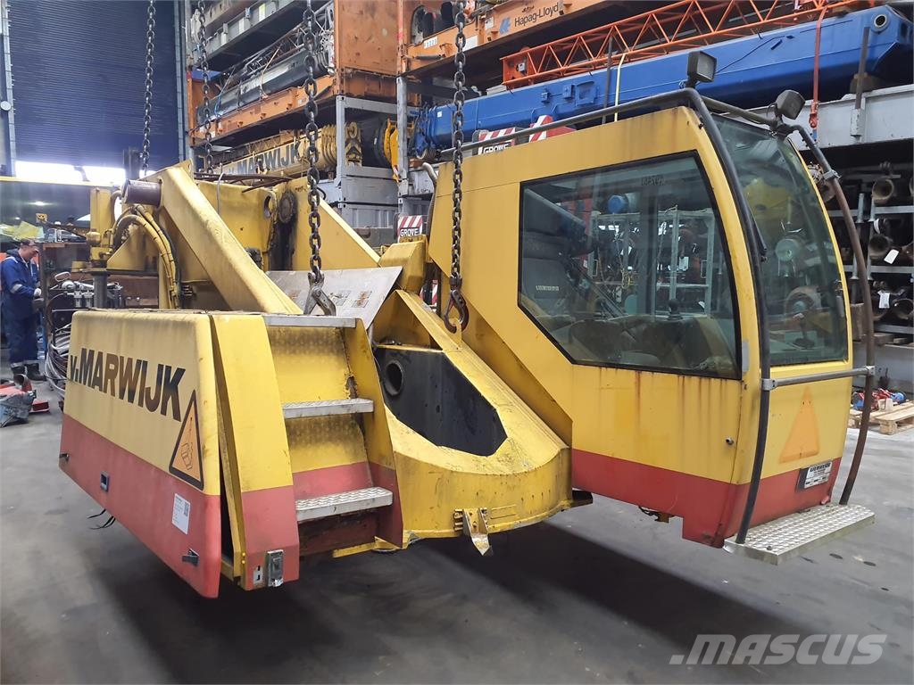 Liebherr LTM 1060-2 upper Части и оборудване за кранове