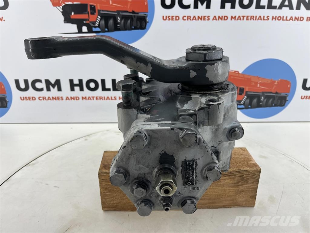 Liebherr LTM 1060-3 steering box Crane parts and equipment