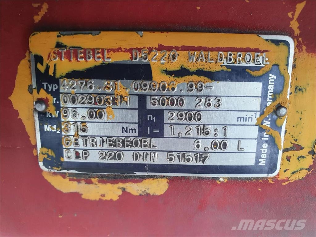 Liebherr LTM 1060 distribution box Diely a zariadenia žeriavov