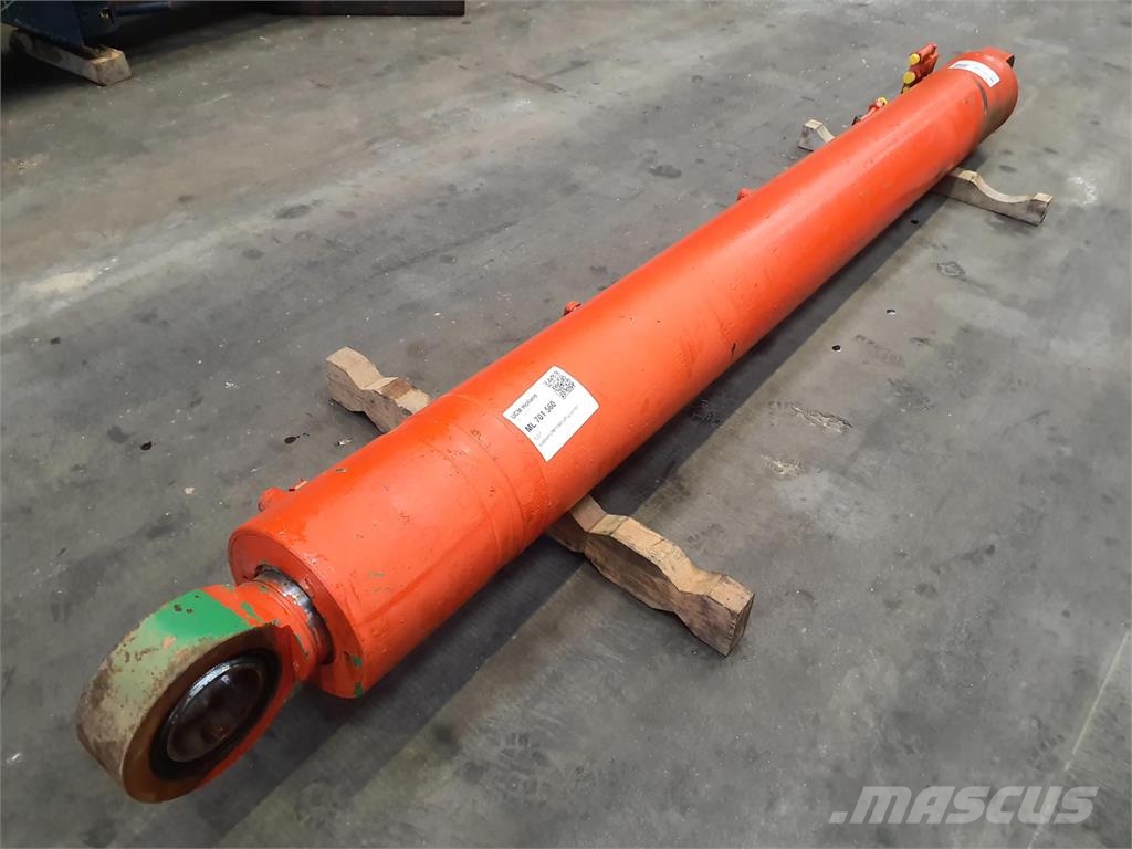 Liebherr LTM 1060 luffing cylinder أجزاء ومعدات رافعات