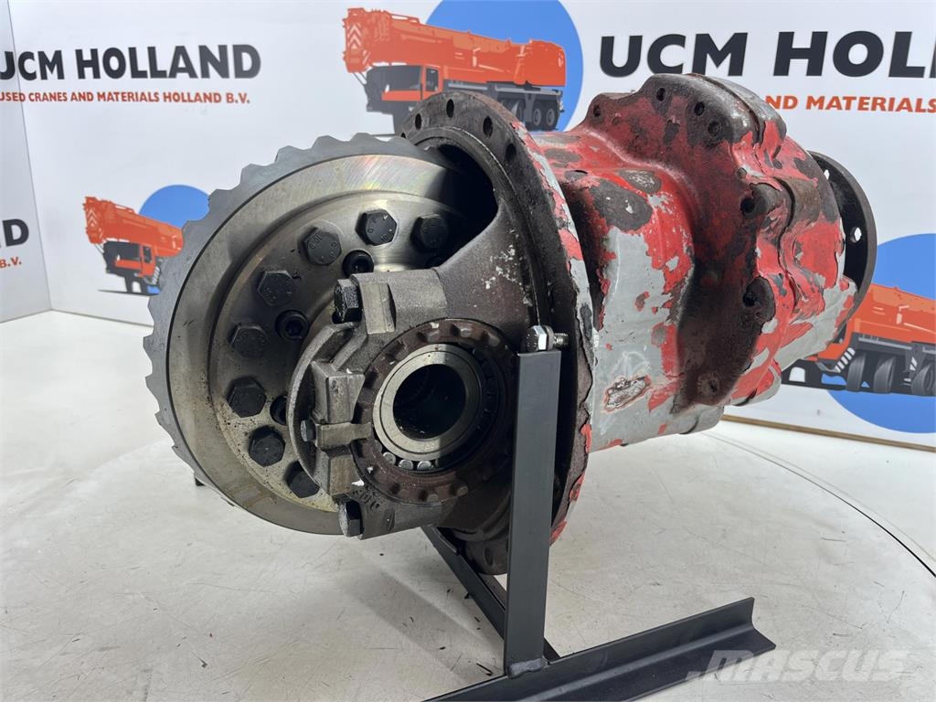 Liebherr LTM 1060 mid differential 13x35 axle 3 Части и оборудване за кранове