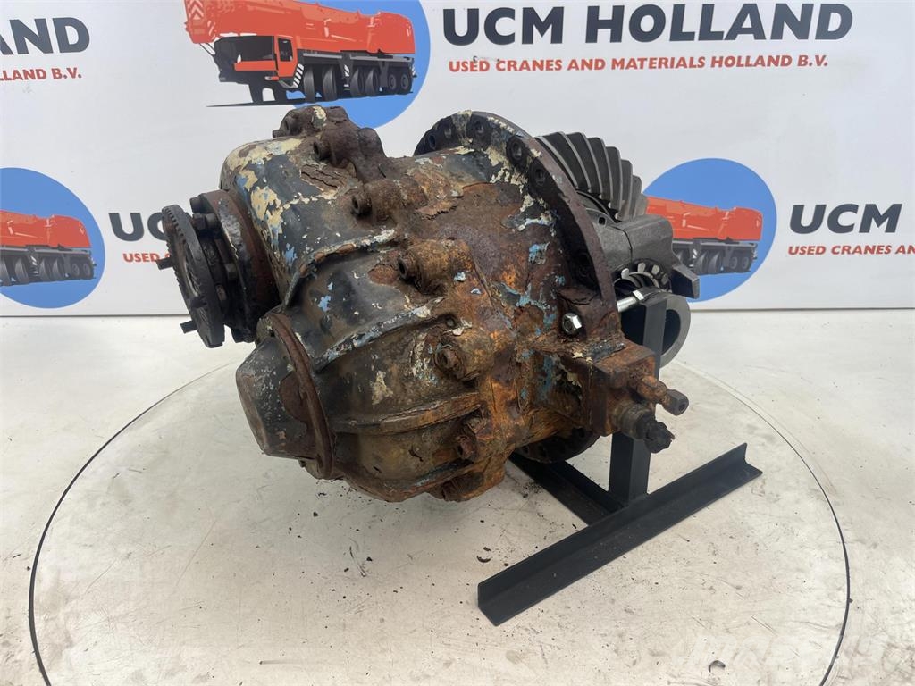 Liebherr LTM 1070 mid differential 13x35 axle 2 Pacēlāju/krānu aprīkojums