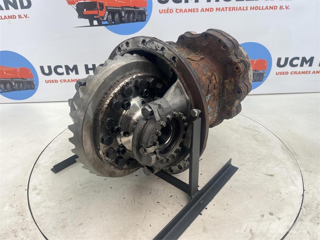Liebherr LTM 1070 mid differential 13x35 axle 2 Pacēlāju/krānu aprīkojums