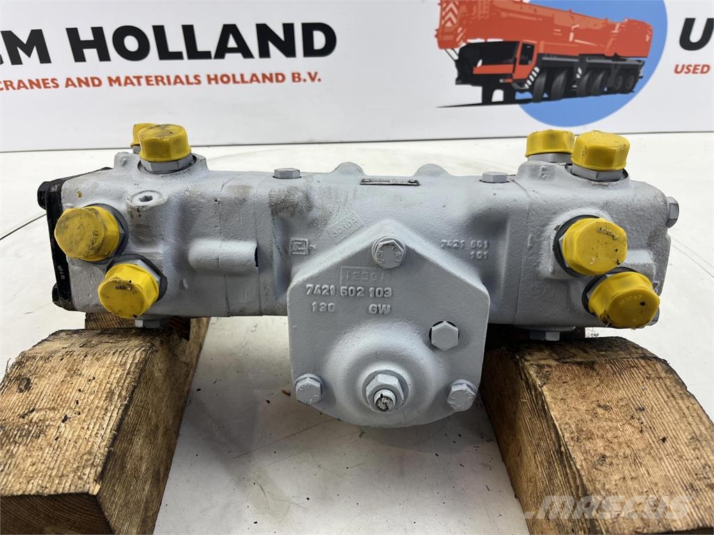 Liebherr LTM 1070 steering box Nosturien osat ja lisävarusteet