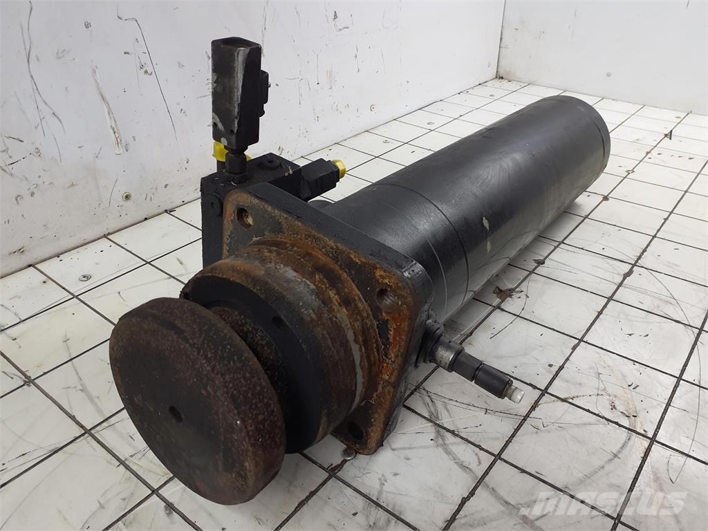 Liebherr LTM 1080-1 counterweight cylinder Части и оборудване за кранове