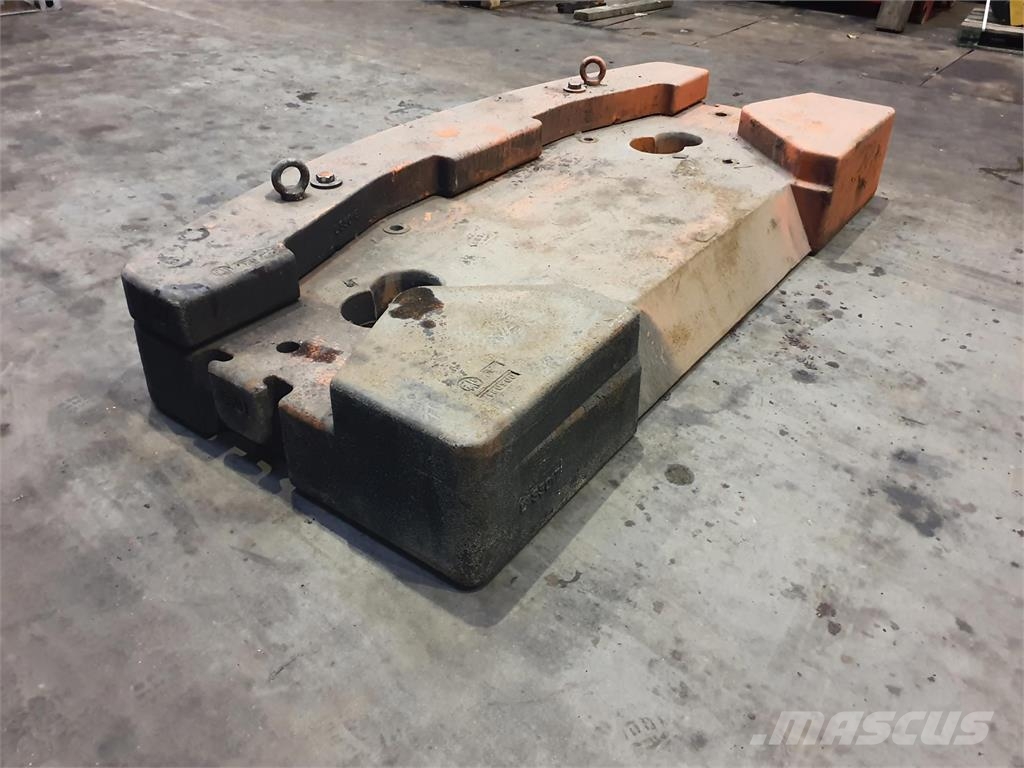 Liebherr LTM 1080-1 counterweight 5.8 ton Peças e equipamento de gruas