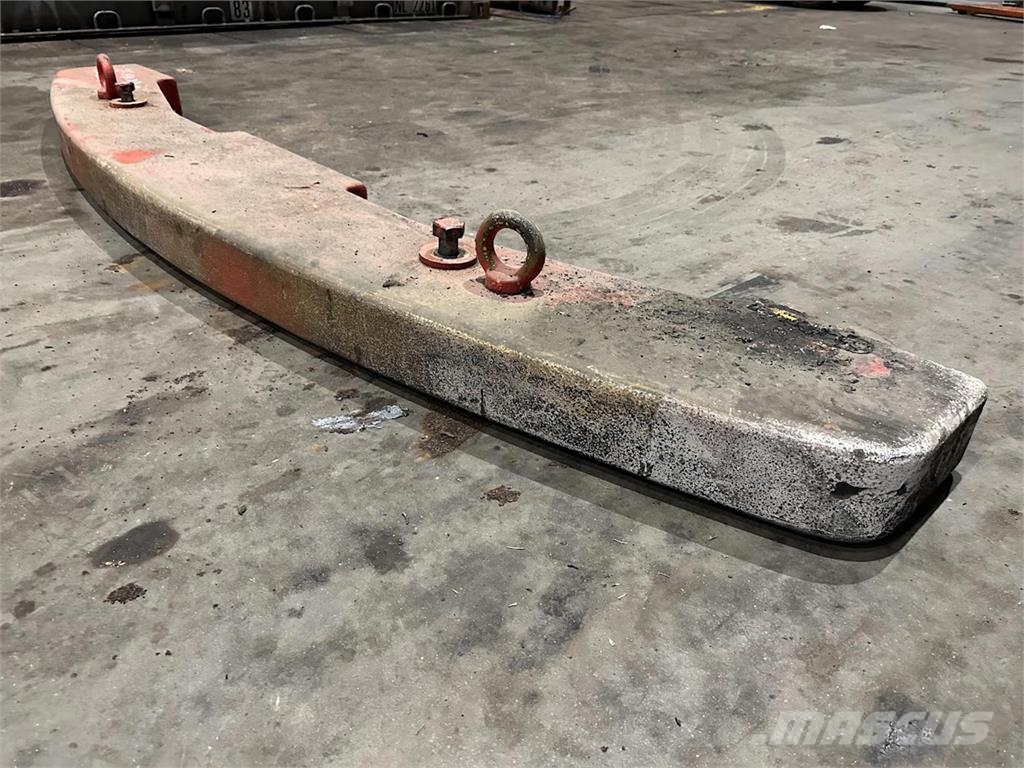 Liebherr LTM 1080-1 counterweight 0,8 ton Peças e equipamento de gruas
